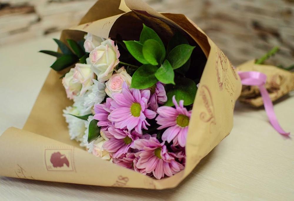 Букет цветов из: Розы и Хризантемы в Дмитровске