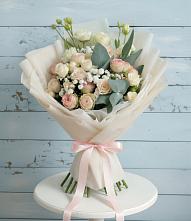 Букет цветов из:  Розы и Лизиантусы #REPLACE_PRED# Дмитровске