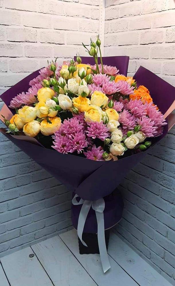 Букет цветов из: Хризантемы и Розы в Дмитровске