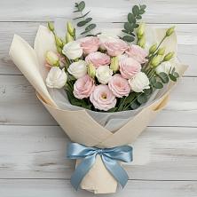 Букет цветов из:  Лизиантусы в Дмитровске
