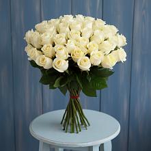 Букет 51 Белая роза Эдлесс Лав в Дмитровске