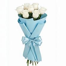 Букет 7 белых роз Проуд в Дмитровске