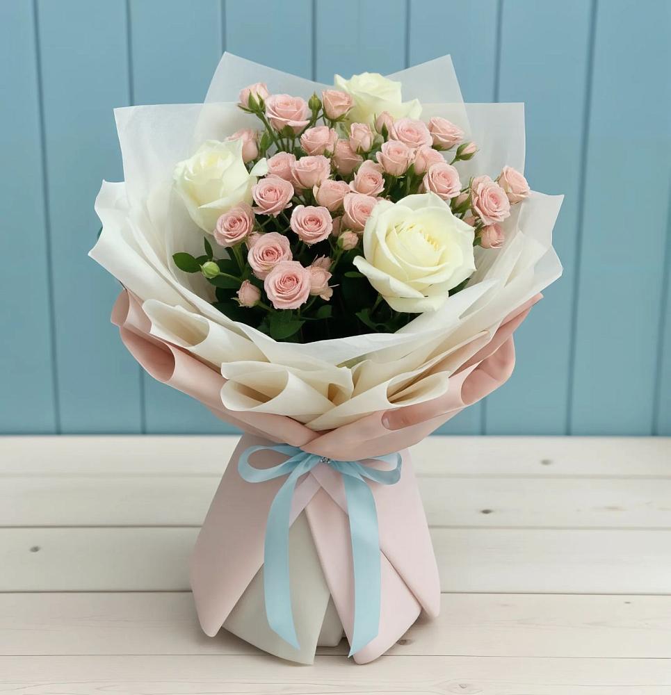 Букет цветов из: Розы в Дмитровске